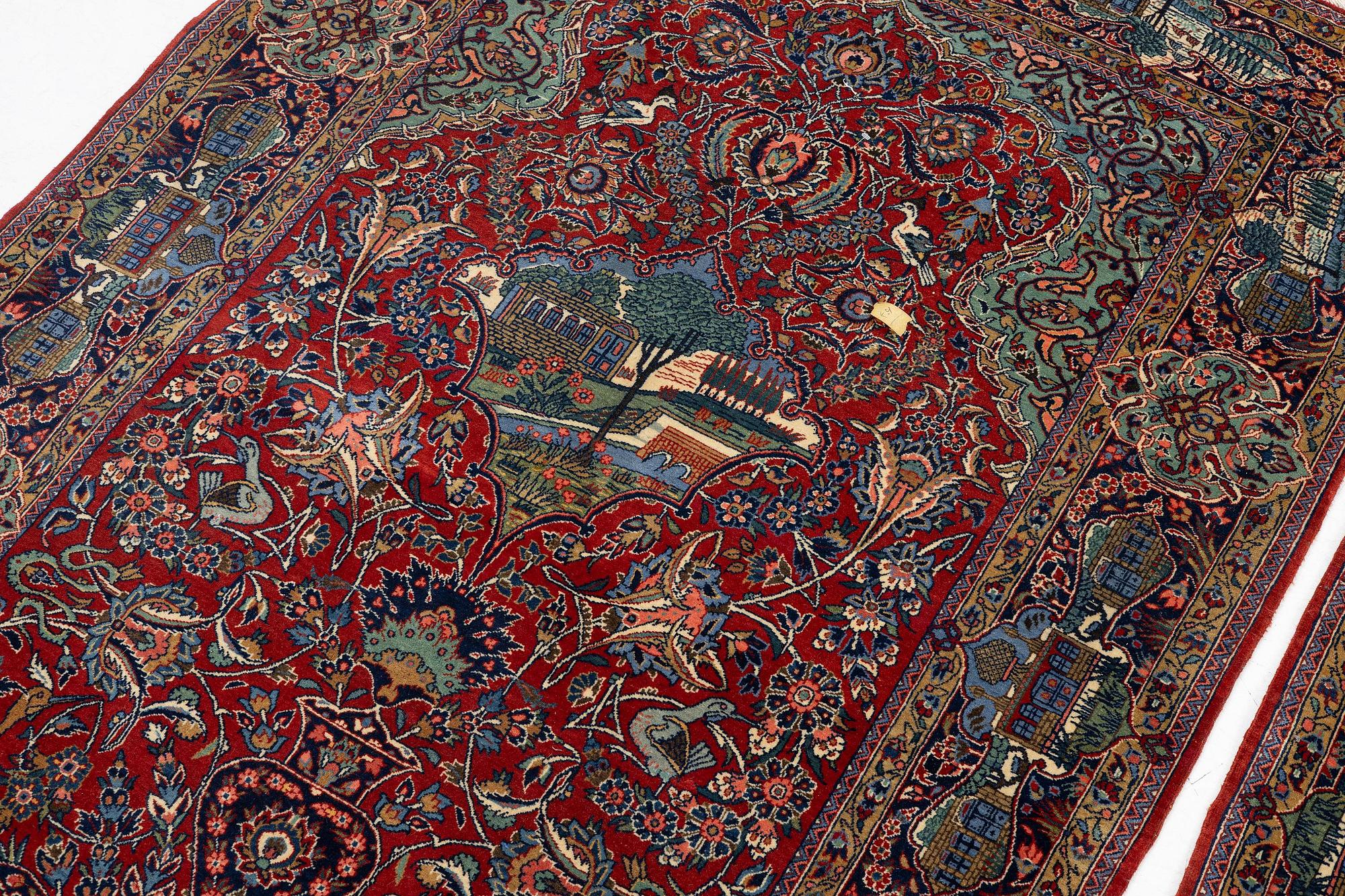 Mattor, ett par, figurala Keshan, centrala Persien, ca 204 x 136 resp 200 x 134 cm.