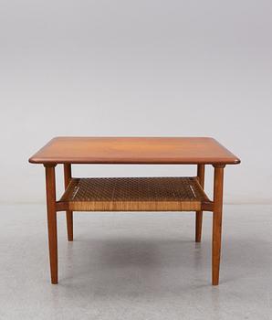 Kurt Østervig, teak veneered coffee table, Jason.