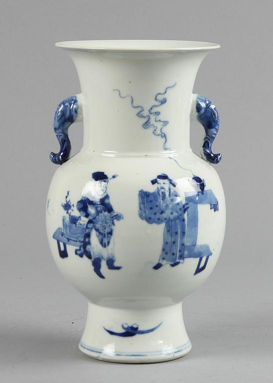 VAS, porslin, sen Qing, 1800-tal.