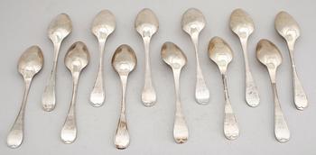 MATSKEDAR, 12 st, silver, Johannes Wållers, Linköping 1851/52. Vikt ca786 g.