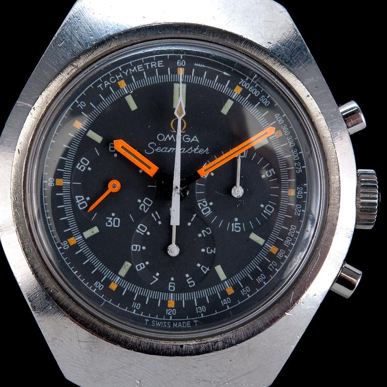 A MEN'S WRIST WATCH, Omega Seamaster chrono.