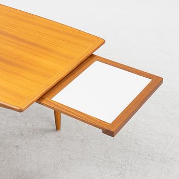 Svante Skogh, a 'Cortina' teak-veneered coffee table, mid/second half of the 20th century.