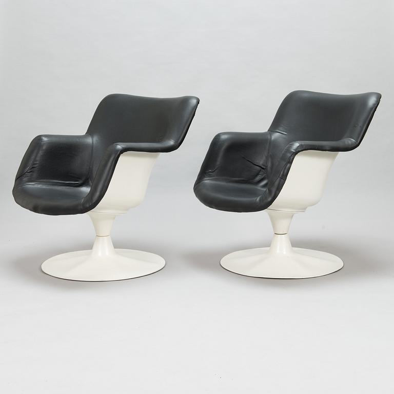 Yrjö Kukkapuro, a pair of late 1960's 'Junior' armchairs for Haimi.