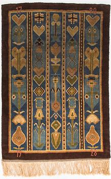 A Finnish long pile ryijy rug, model from Uurainen, probably for Neovius. Dated 1798 1928. Circa 200x141 cm.