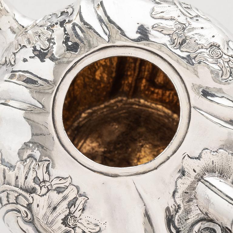 A Russian silver teapot, Moscow 18th century, unclear marks, probably Fedor Petrov (active 1760-1789).
