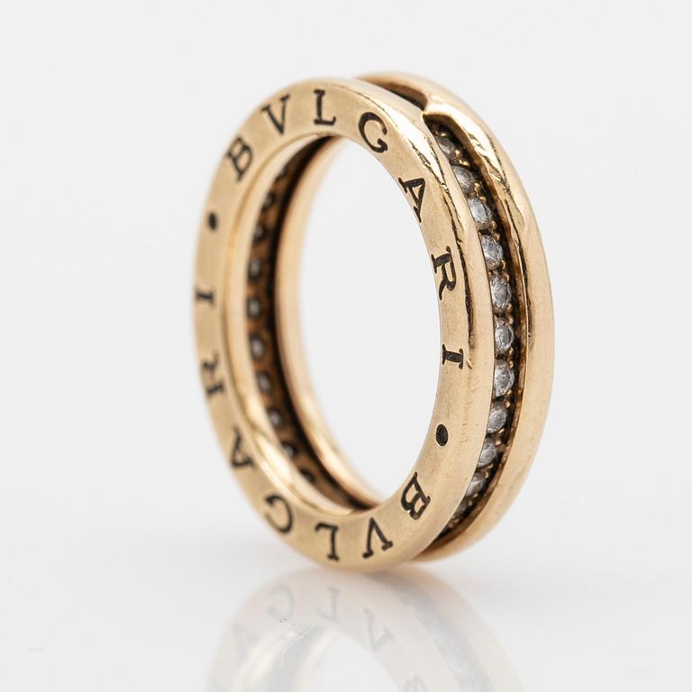 Bulgari, ring, 18k guld med briljantslipade diamanter.