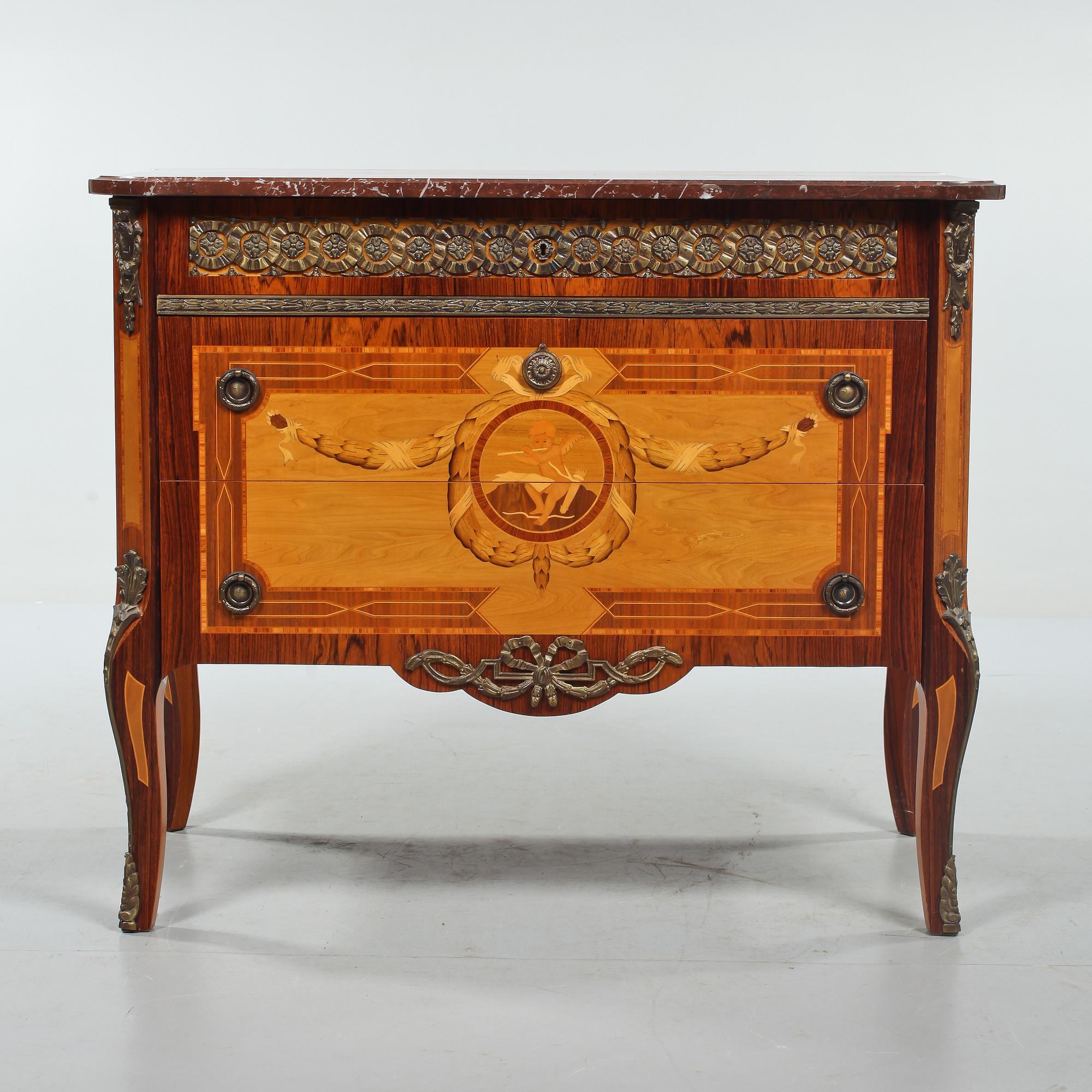 BYRÅ, gustaviansk stil, 1900-talets andra hälft.