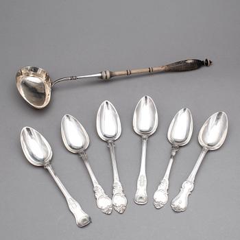 PARTI SILVERBESTICK, 19 delar, Sverige och Finland. 1800-1900-tal. Tot ca 609 gram.