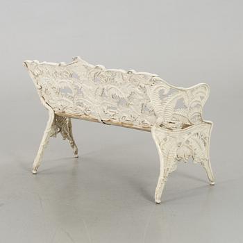 TRÄDGÅRDSSOFFA, Riab, 1900-talets andra hälft,