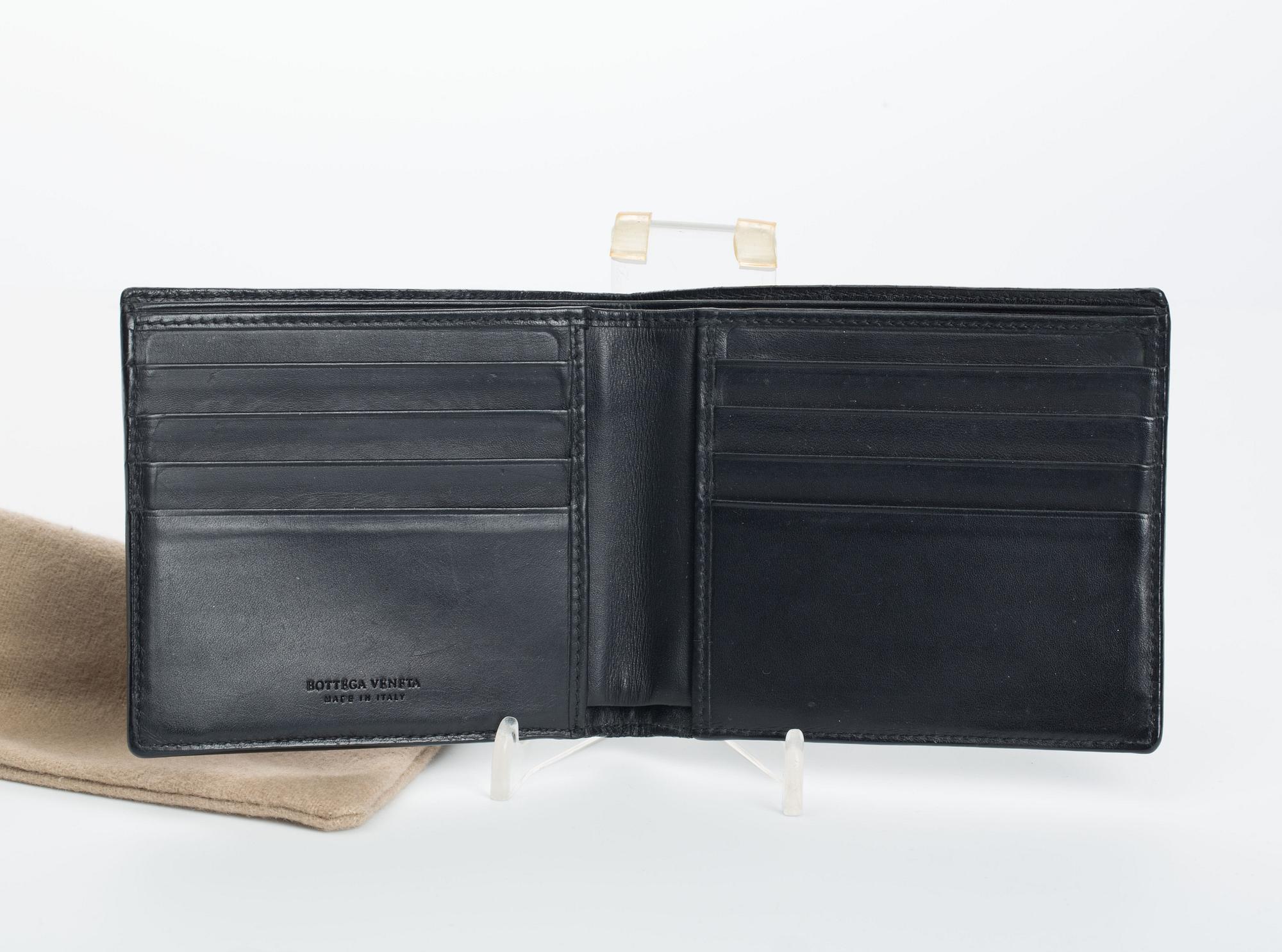 PLÅNBOK, "Vn Wallet", Bottega Veneta.
