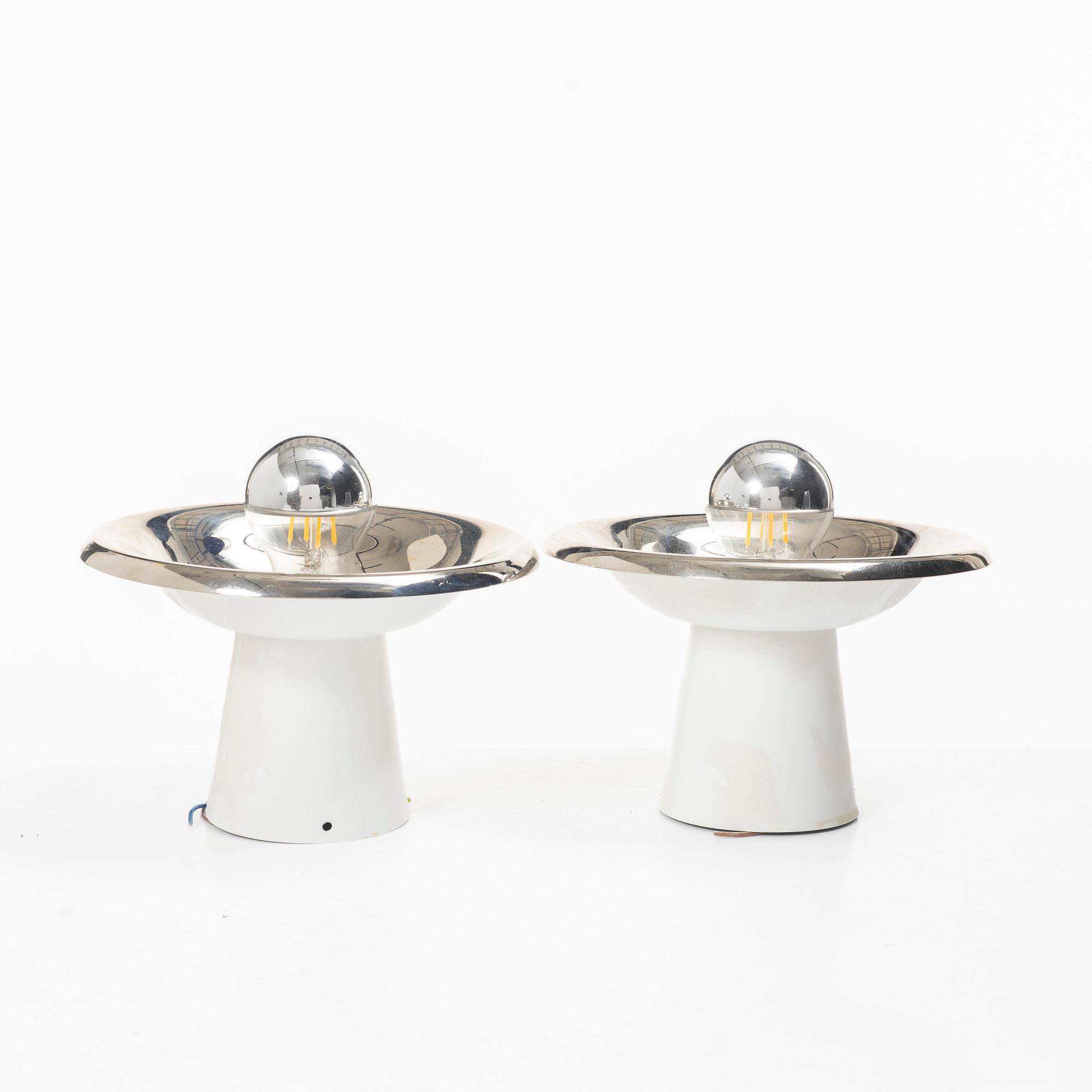 Josef Frank, a pair of ceiling lamps / wall lamps, model 2162, Svenskt Tenn, 2021.
