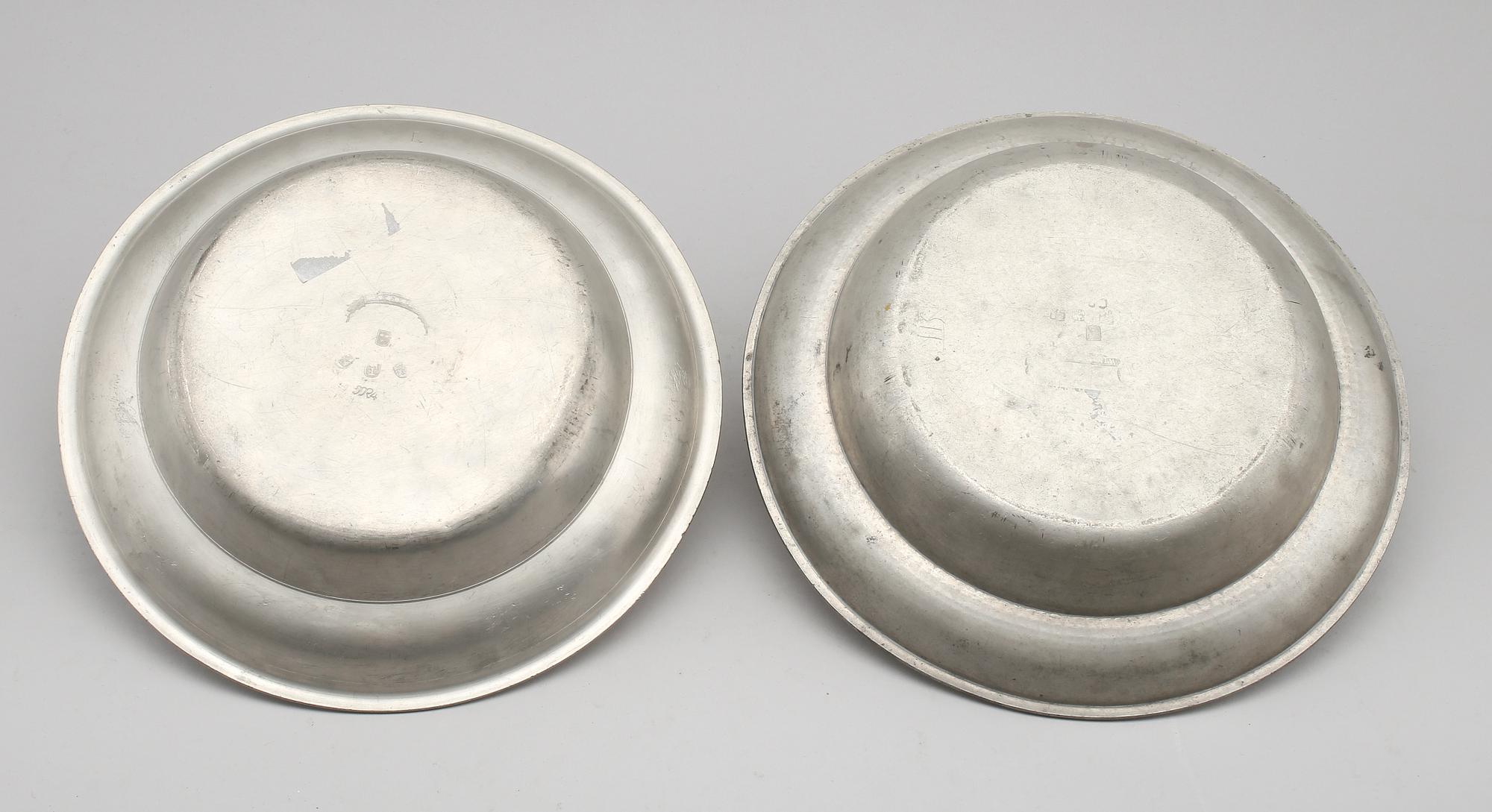 FAT, 2 st, tenn, bl a Nils-Erik Justelius, Eksjöe, 1785 och 1842.
