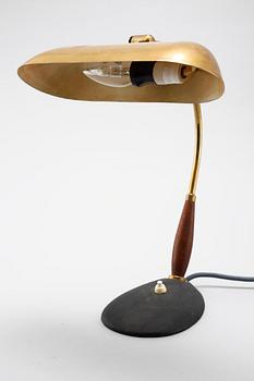 A mid 20th century table lamp.