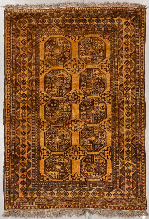 MATTA, old, s.k. guldafghan, ca 244 X 166 cm.