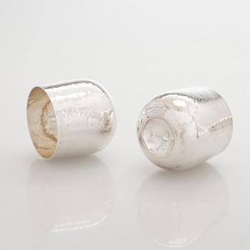 Tapio Wirkkala, Pikareita, 4 kpl, hopeaa, TW 469, Kultakeskus, Hämeenlinna 2004 ja 2005.