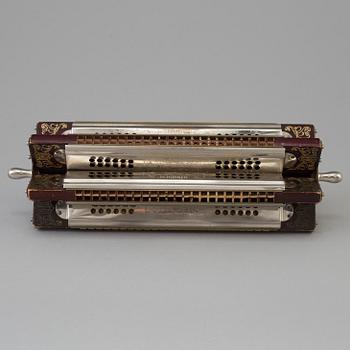 HARMONIKA, "HARMONICA, N. HOHNER", 1900-talets första hälft.