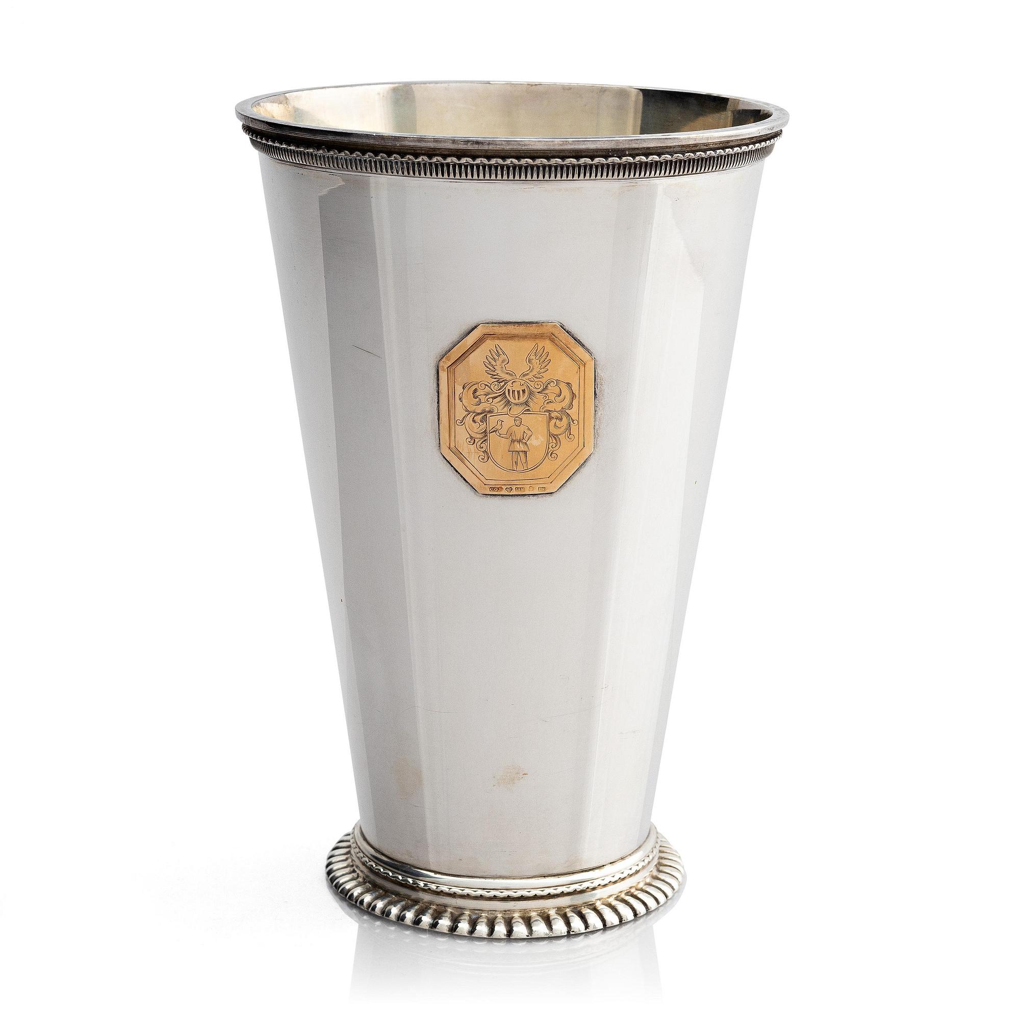CG Hallberg, bägare, silver och 18K guld, Stockholm 1937.
