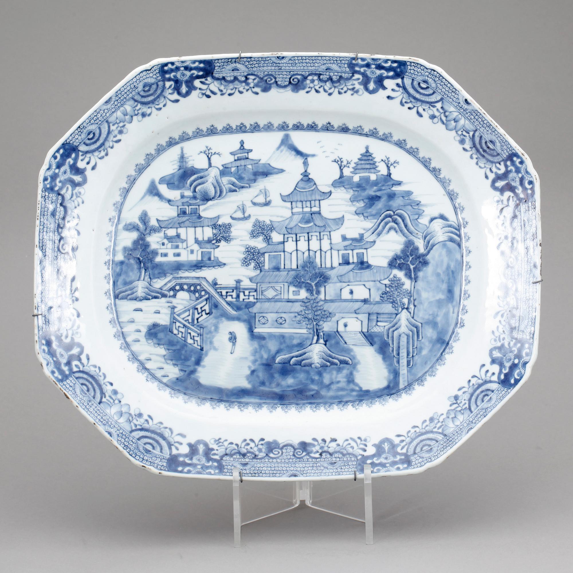 STEKFAT, porslin, Qing dynastin, Qianlong (1736-95).