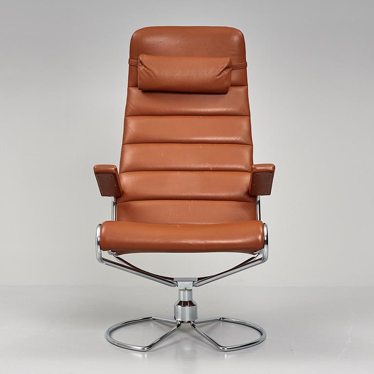 Bruno Mathsson, a "MI 459 Minister", easy chair, Bruno Mathsson International, Sweden post 1986.