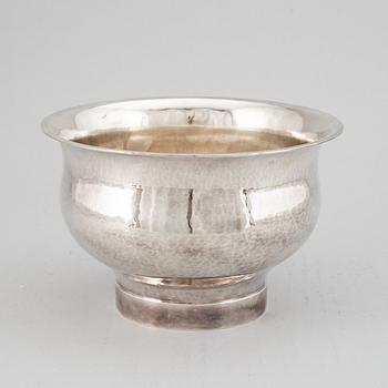 A Swedish 20 th century silver bowl, mark of MEMA, Lidköping 1988.