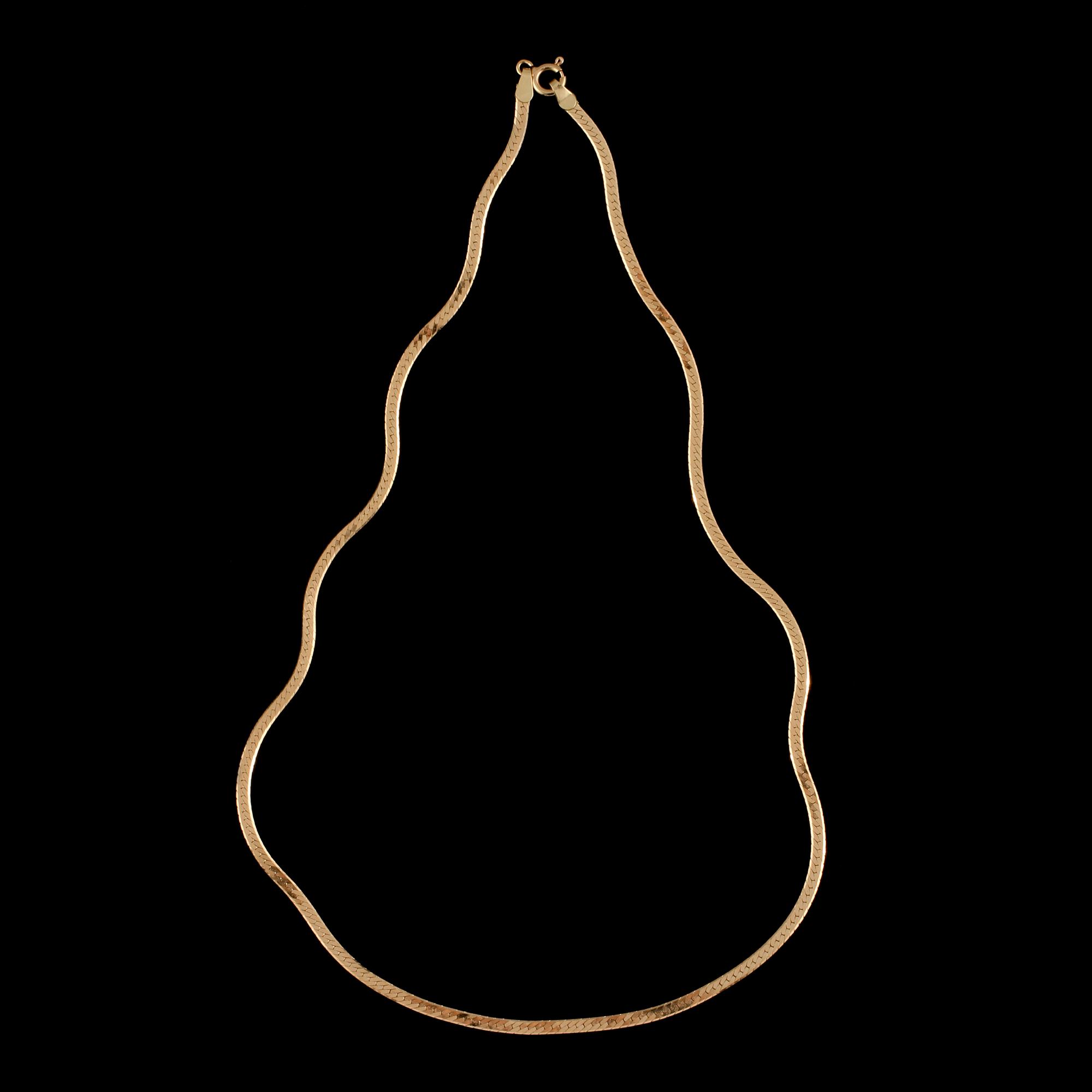 HALSKEDJA, 18k guld, kattfotstämplat. Vikt 6 g.