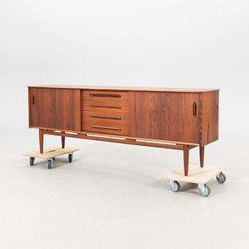 Nils Jonsson sideboard "Cortina" Troeds Möbelfabrik, Bjärnum 1900-talets senare del.