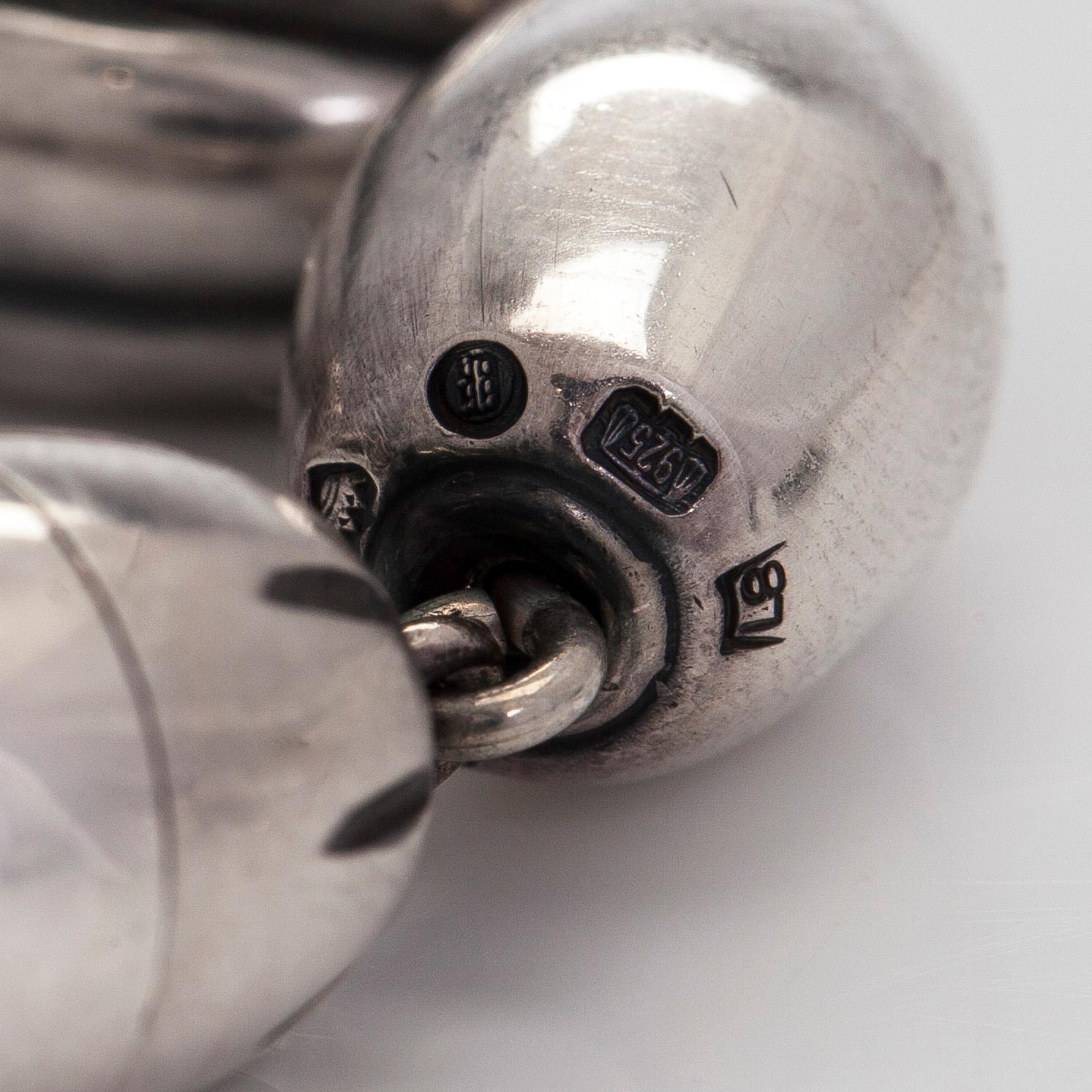 Kalevala Koru, "Halikon kääty", necklace and bracelet, silver, 1988.