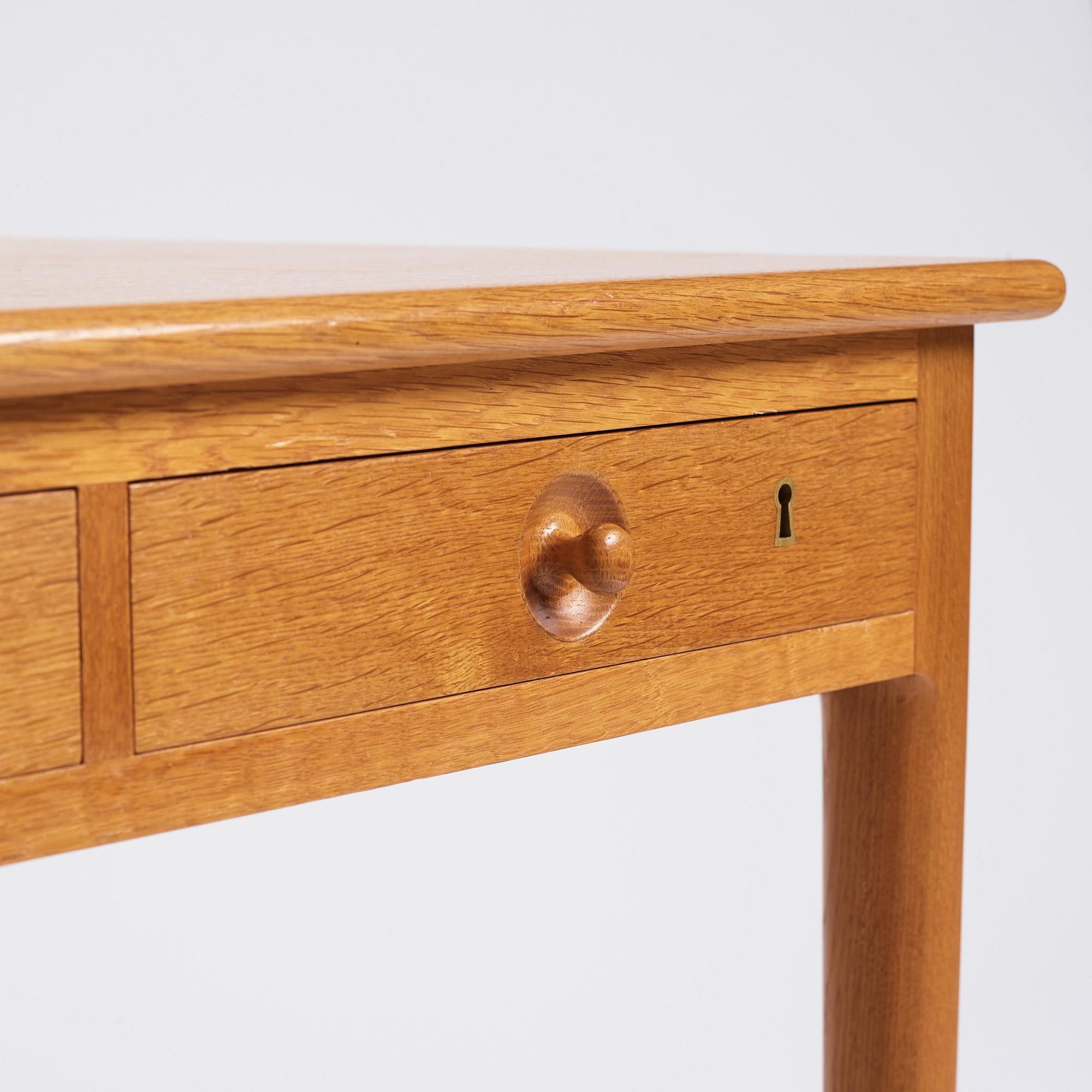 Hans J Wegner, skrivbord, modell "PP-305", PP Möbler, Danmark.