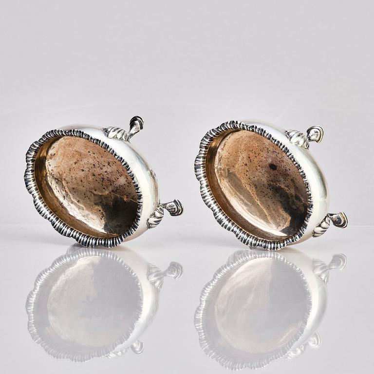 A pair of English silver salt-cellars, marks of Benjamin Mountigue, London 1783.