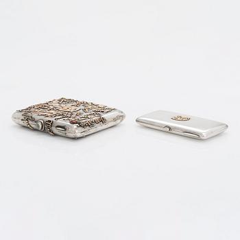 Cigarettetuier, 2 st, silver, Åbo 1917 och 1925.