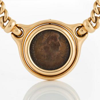 A Bulgari "Monete" necklace in 18K gold and with roman coins.