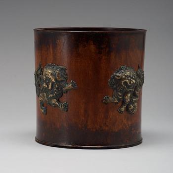 A wooden scroll/brush pot, late Qing dynasty.