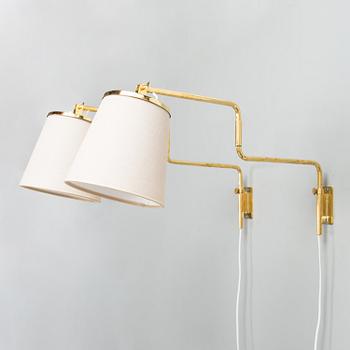 Paavo Tynell, A pair of mid 20th century '9414' wall lights for Taito Finland.