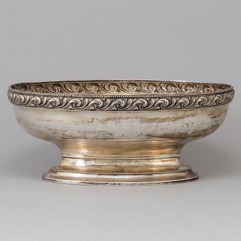 JARDINIÄR, silver, 1937.