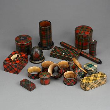 SAMLING TARTANWARE, 19 delar, England 1800/1900-tal.