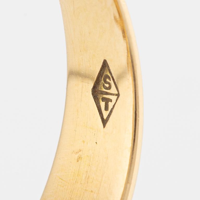 Ring 14K gold with opals.