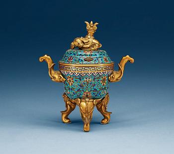 1323. A Cloisonne censer with cover, Qing dynasty, Qianlong (1736-95).