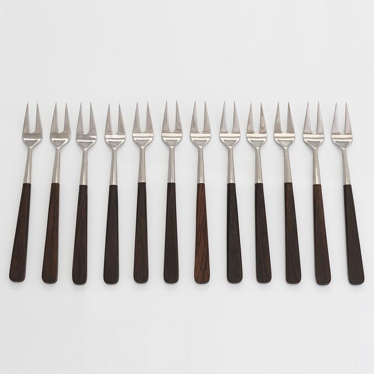 Bertel Gardberg, a 74-piece 'Lion de Luxe' cutlery set, Hackman, Finland, latter half of the 20th century.