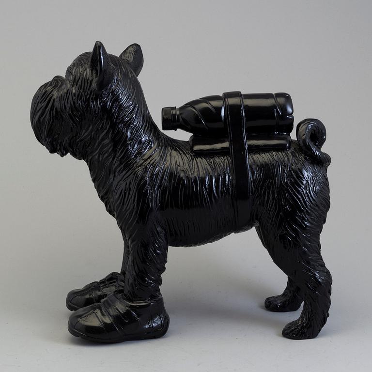 WILLIAM SWEETLOVE, "Cloned Griffon Bruxellois with pet bottle",
2011, signed and numbered 10/75.