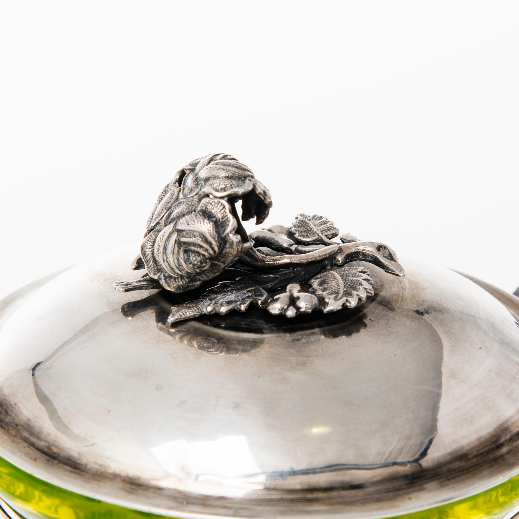 JOHANN DIEDRICH LINDKVIST, Lasi kannellisessa hopeapidikkeessä, Pietari 1841.