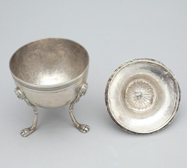 SOCKERSKÅL, silver, empire, England, 1800-talets mitt. Vikt ca 271 g.