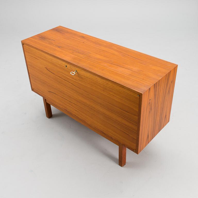 A 1960s sideboard model 445a for Häkli, Finland.