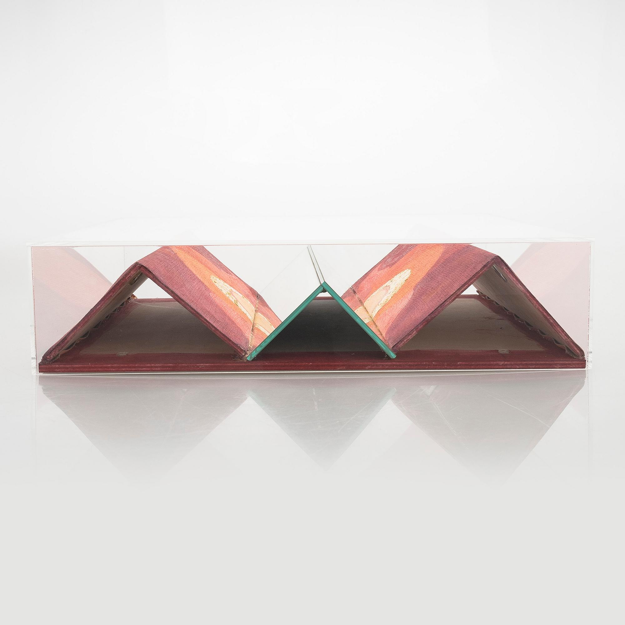 Francesca Mascitti-Lindh, installation "Passione", signerad Francesca Mascitti Lindh 2023.