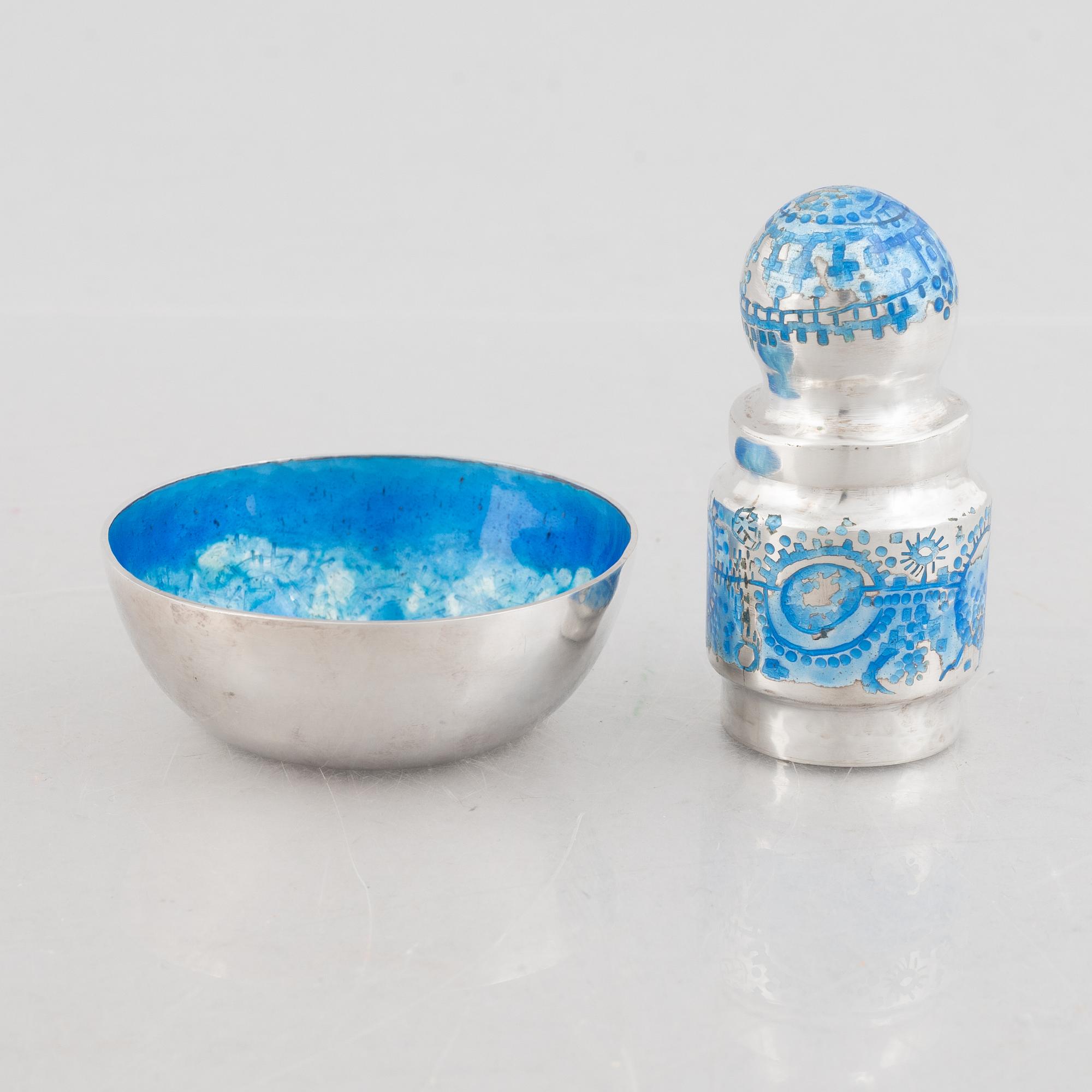 A small silver and blue enamel bowl and a box with lid, mark of Lars Arby, Gothenburg, Sweden, 1965 and 1968.