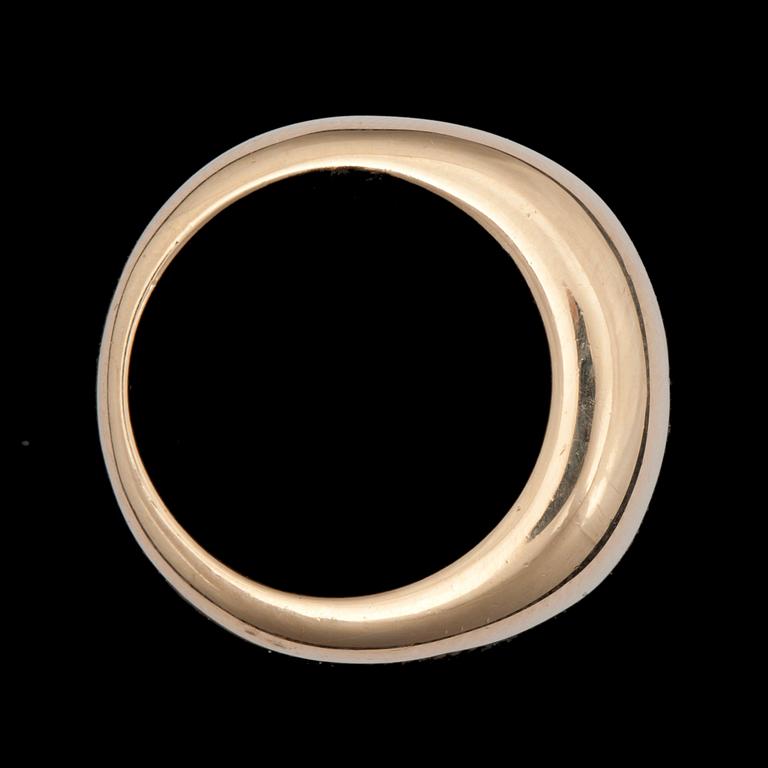 A Cartier ring. Made in 1997. No. H70740.