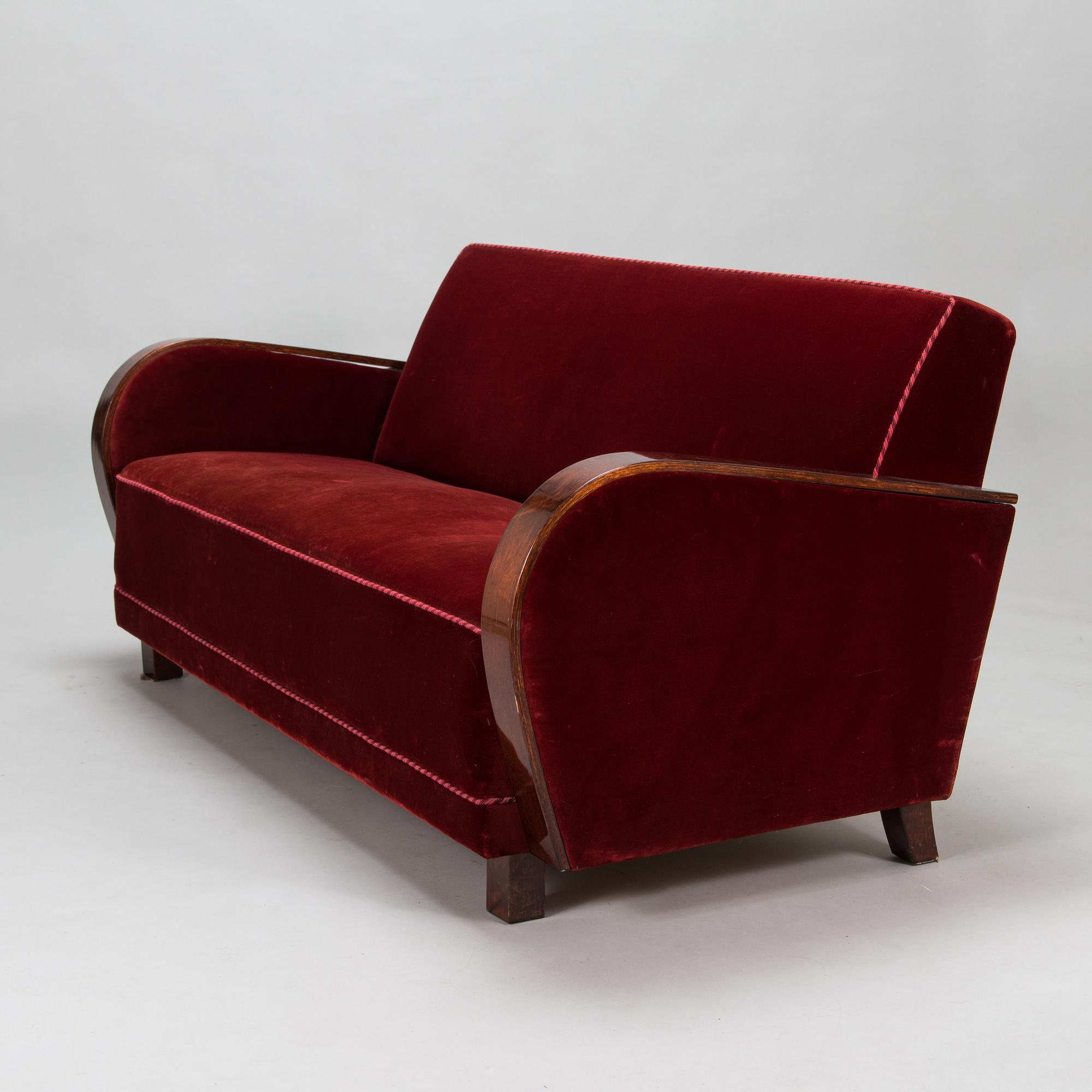 Soffmöblemang, 3 delar, jubileumsmodell "Pormestari" (Borgmästren) för Asko 1993.