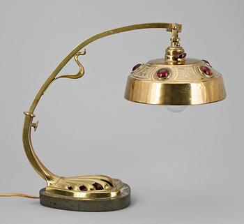 BORDSLAMPA, Jugend, 1900-talets första hälft.