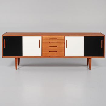 SIDEBOARD, "Gigant", Nils Jonsson, Troeds, 1950/60-tal.