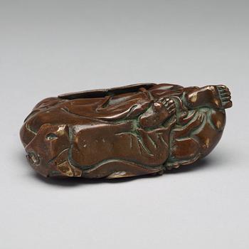 A bronze sculpture of one of the immortals, Qing dynasty, 18/19th Century.