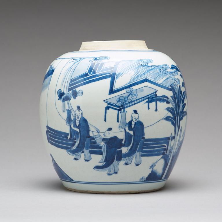 A blue and white jar, Qing dynasty, Kangxi (1662-1722).